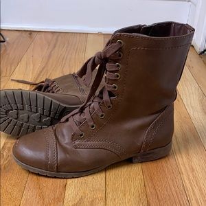 Brown 8 combat boots